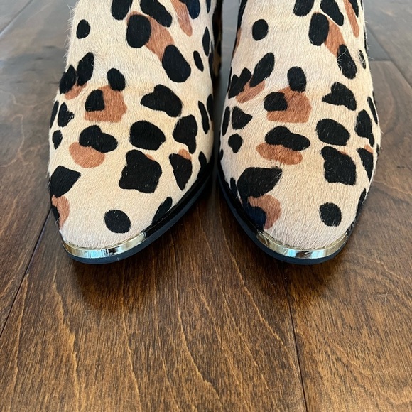 Cole Haan Grand Ambition Leopard Calf Hair Ankle Boots Size 10.5 - Picture 9 of 12
